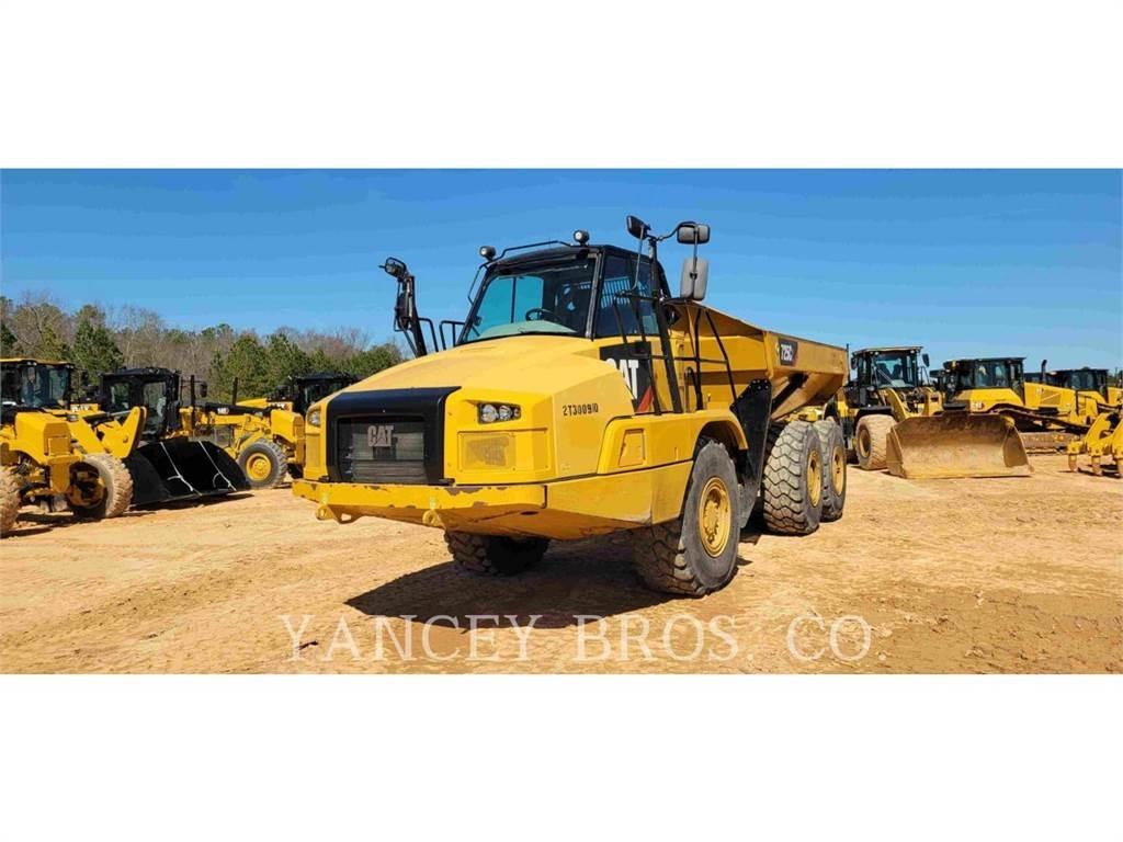 CAT 725C2 Midjestyrd dumper