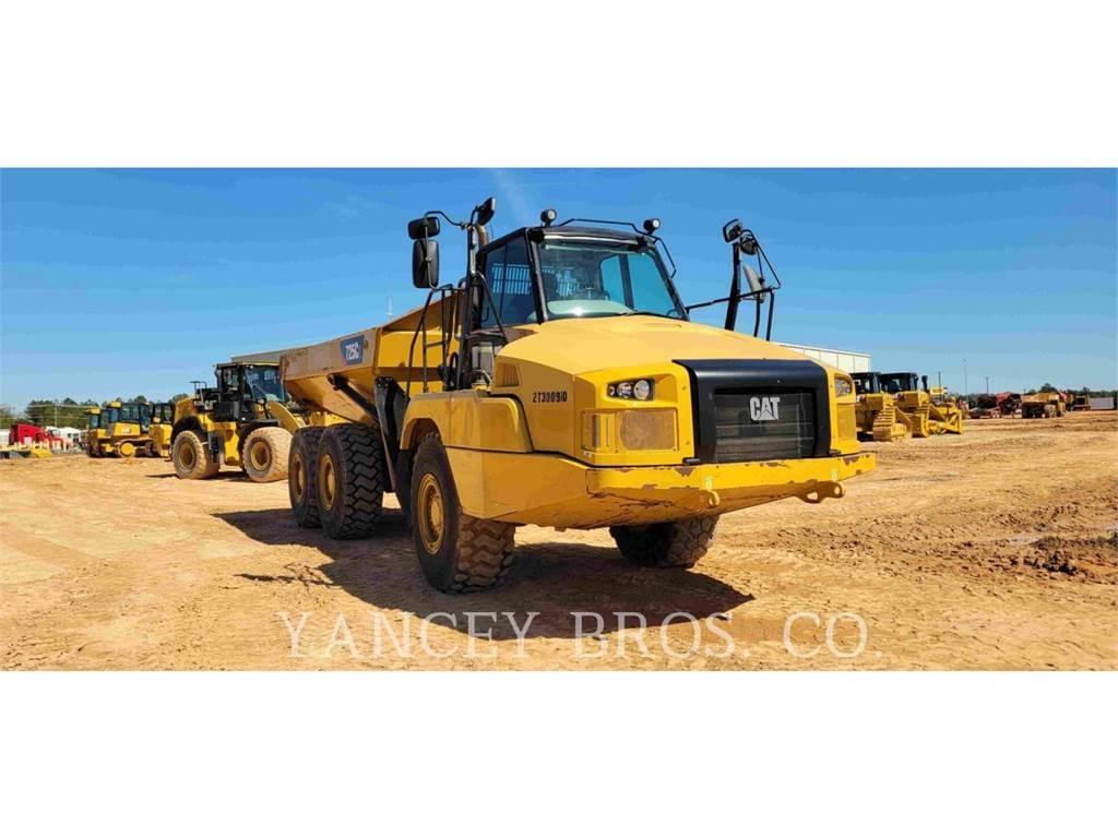 CAT 725C2 Midjestyrd dumper