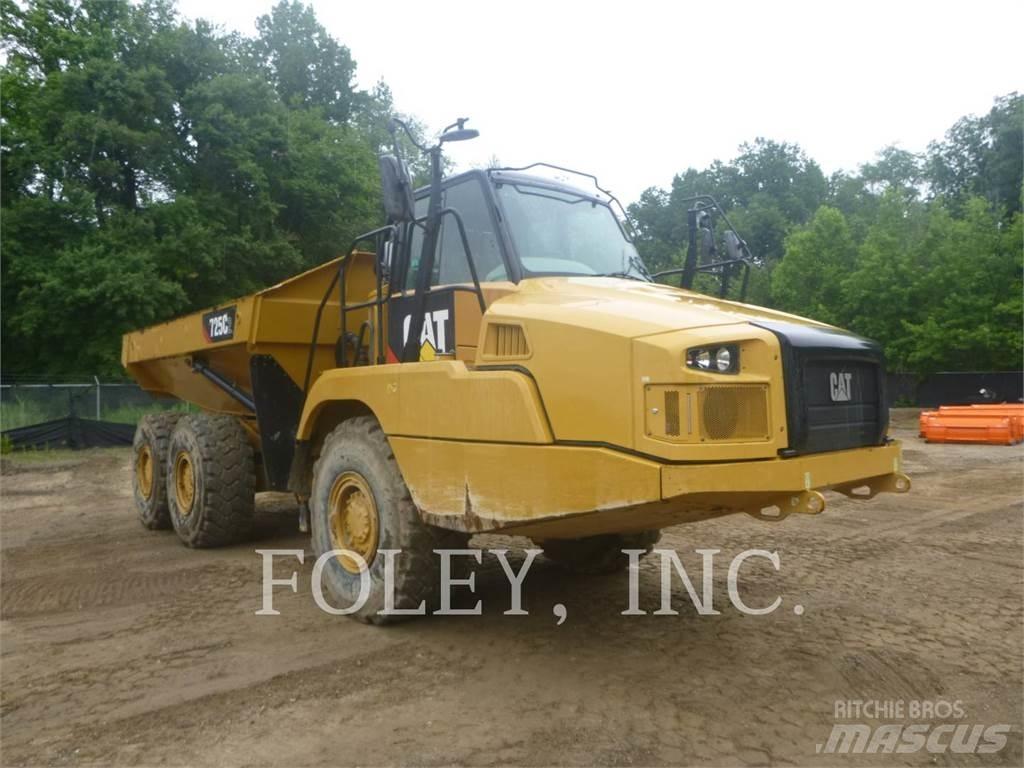 CAT 725C2 Midjestyrd dumper