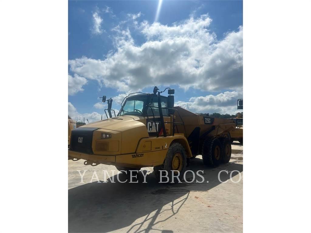 CAT 725C2 Midjestyrd dumper