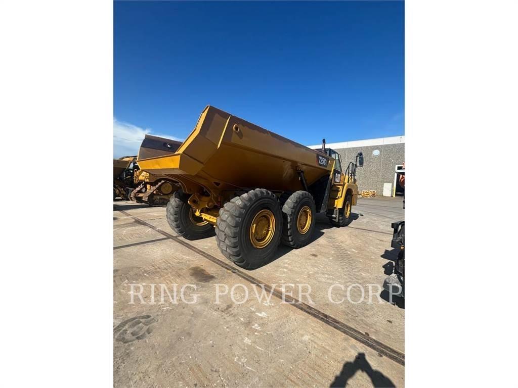 CAT 725C2TG Midjestyrd dumper