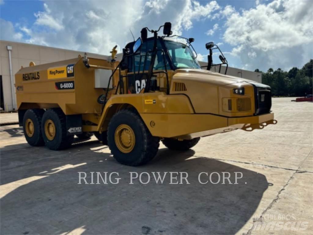 CAT 725CWW Tankbilar