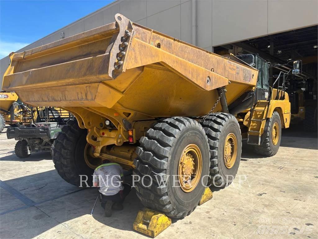 CAT 725TG Midjestyrd dumper