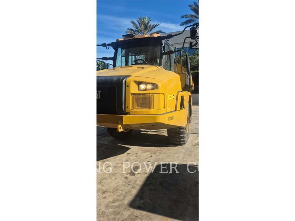 CAT 725TG Midjestyrd dumper