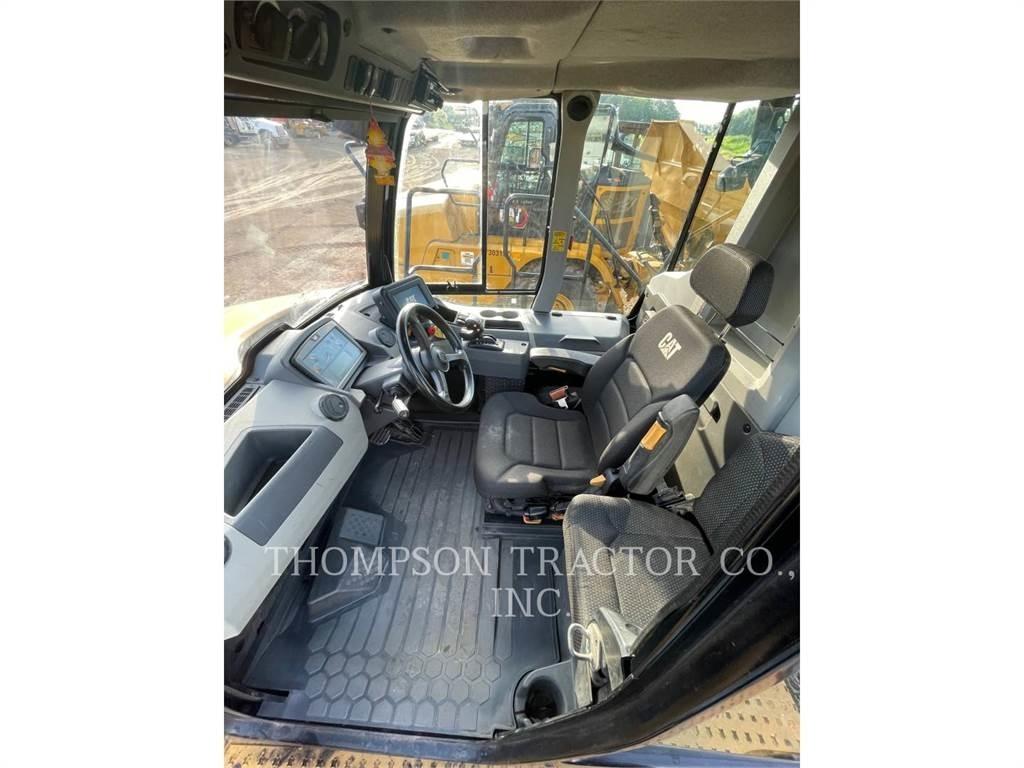 CAT 730 Midjestyrd dumper
