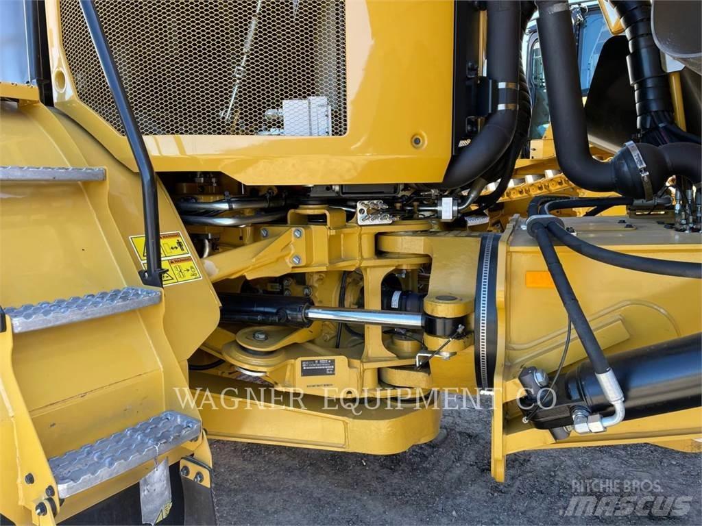 CAT 730 Midjestyrd dumper