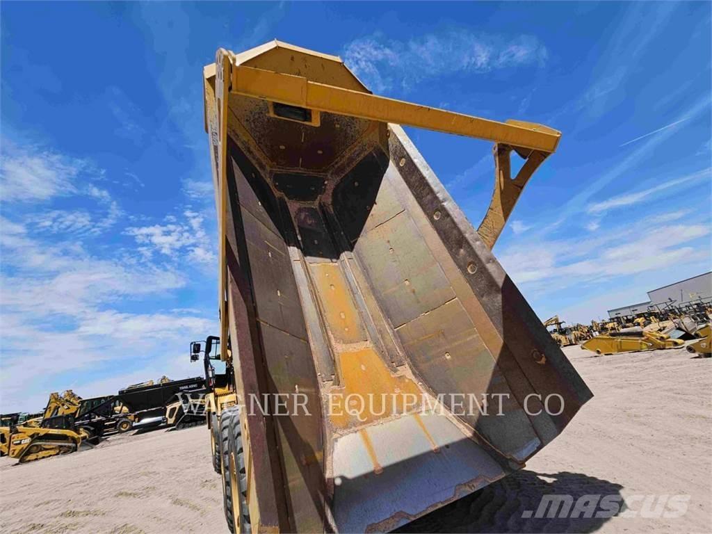 CAT 730 Midjestyrd dumper