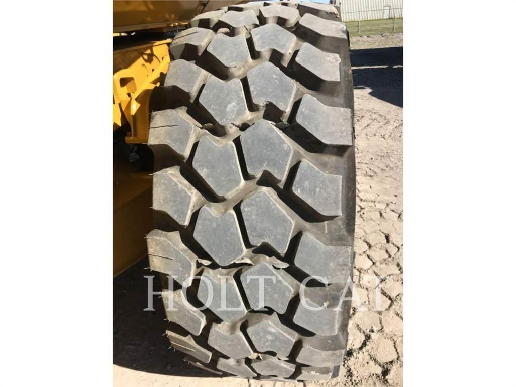 CAT 730 Midjestyrd dumper