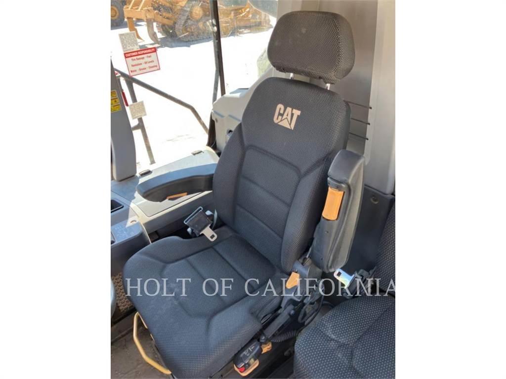 CAT 730 Midjestyrd dumper