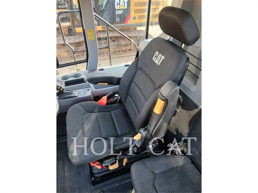 CAT 730 Midjestyrd dumper
