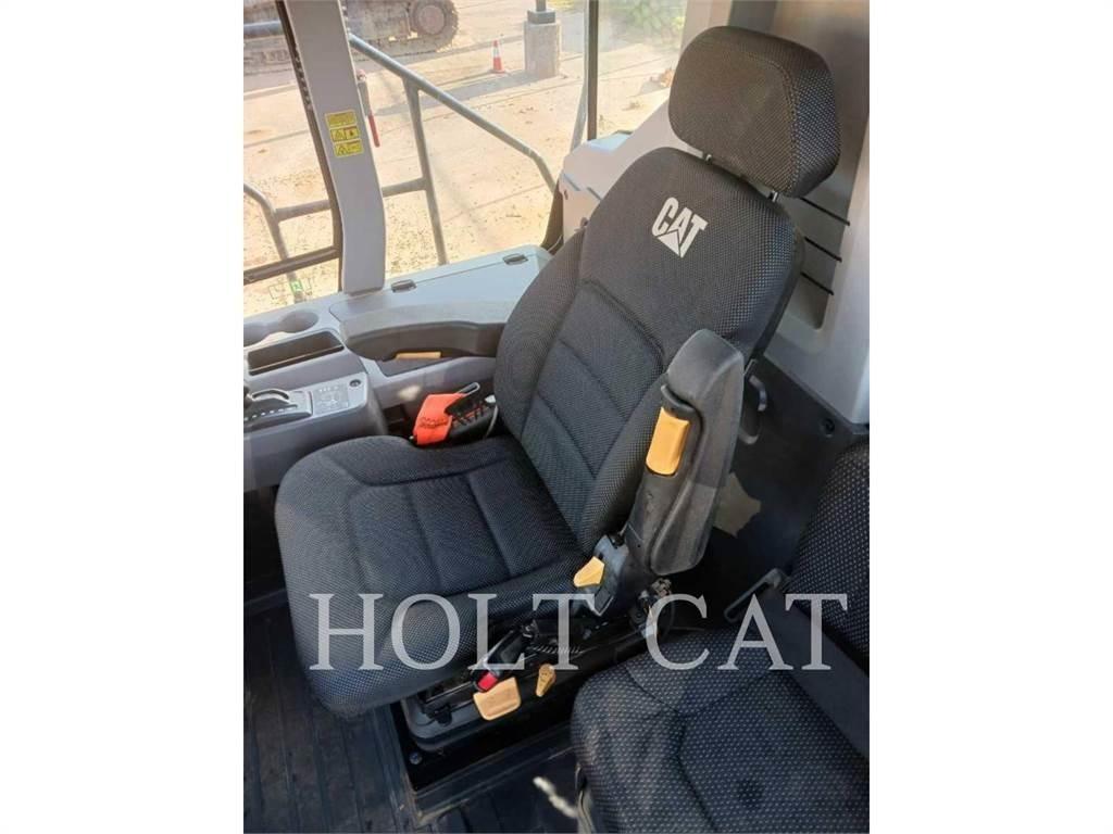 CAT 730 Midjestyrd dumper