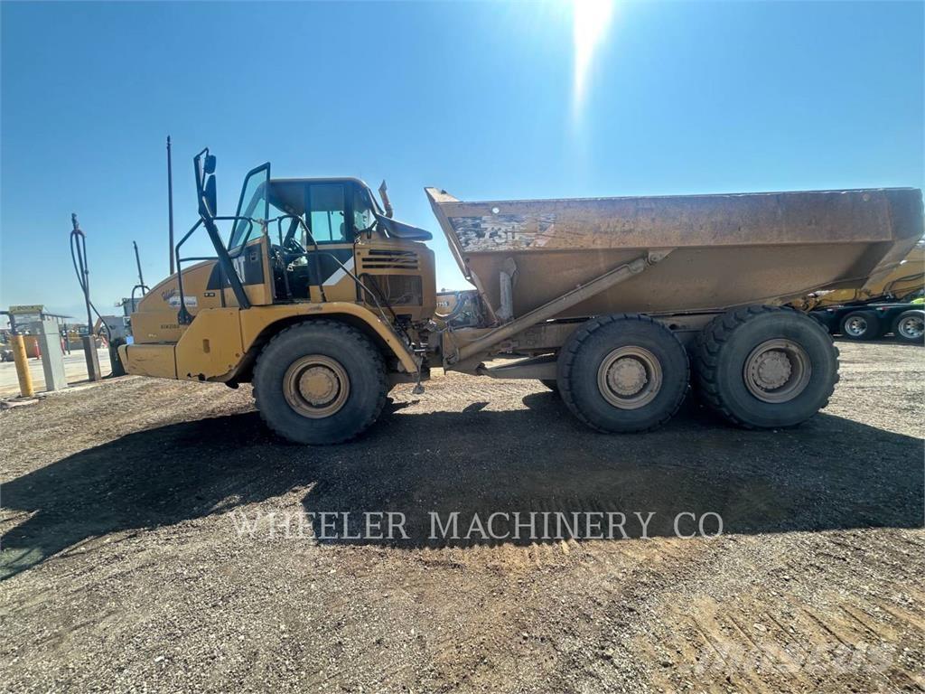 CAT 730 Midjestyrd dumper