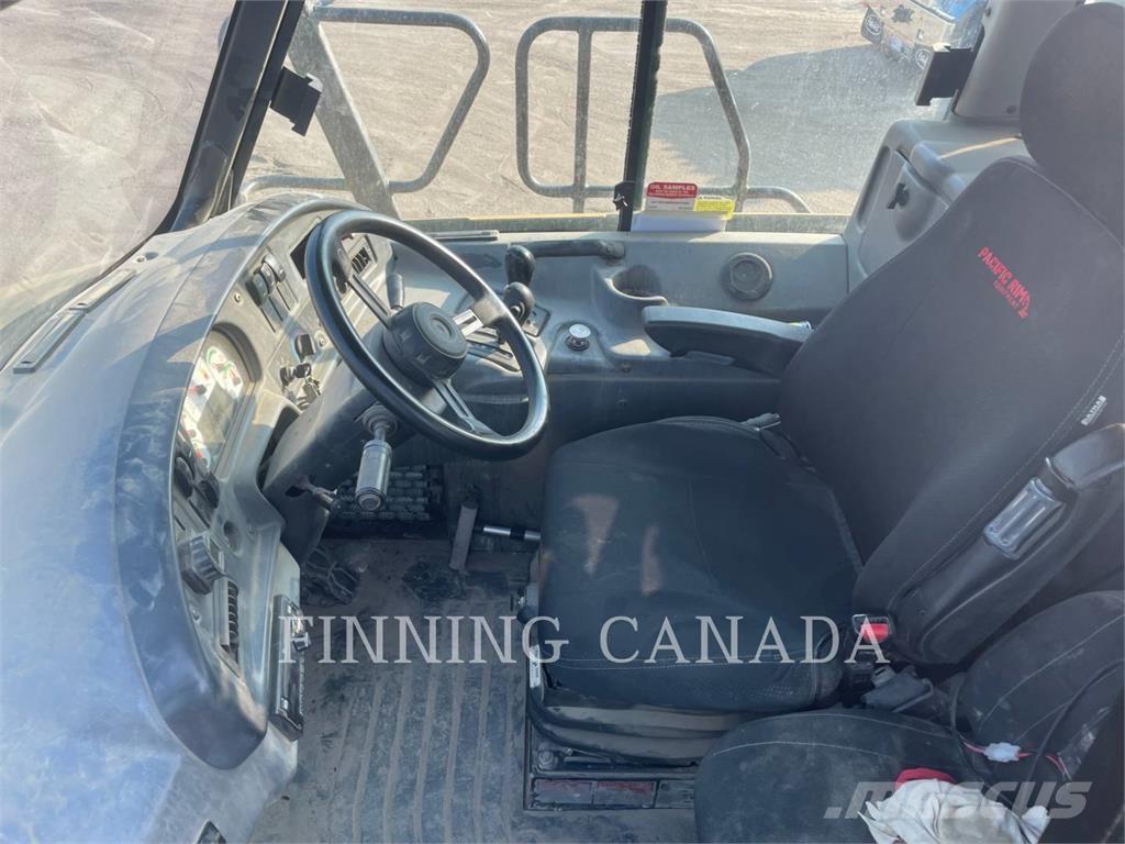 CAT 730 Midjestyrd dumper