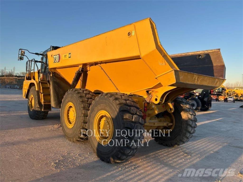 CAT 730-04 Midjestyrd dumper