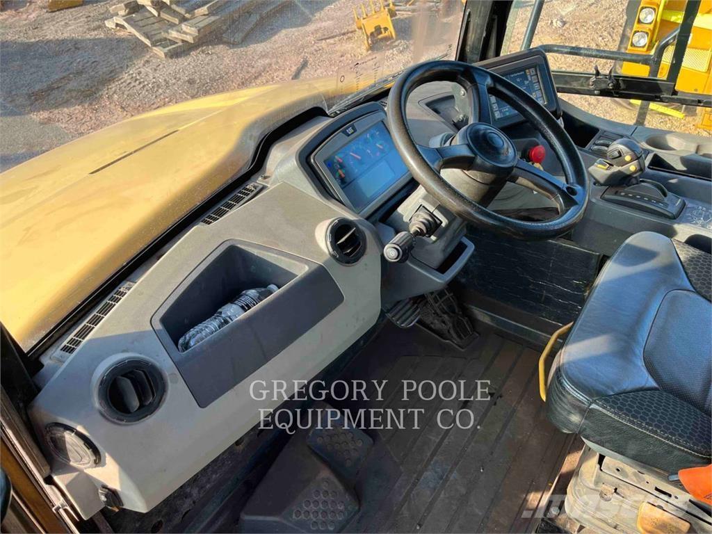 CAT 73004 Midjestyrd dumper