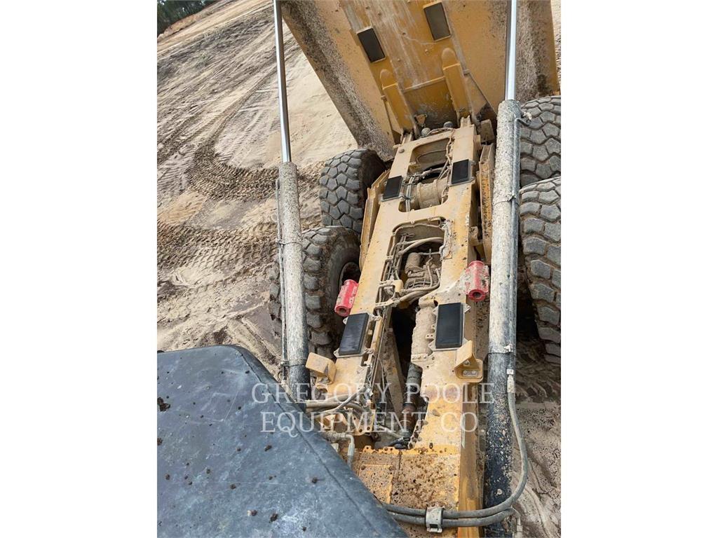 CAT 73004 Midjestyrd dumper