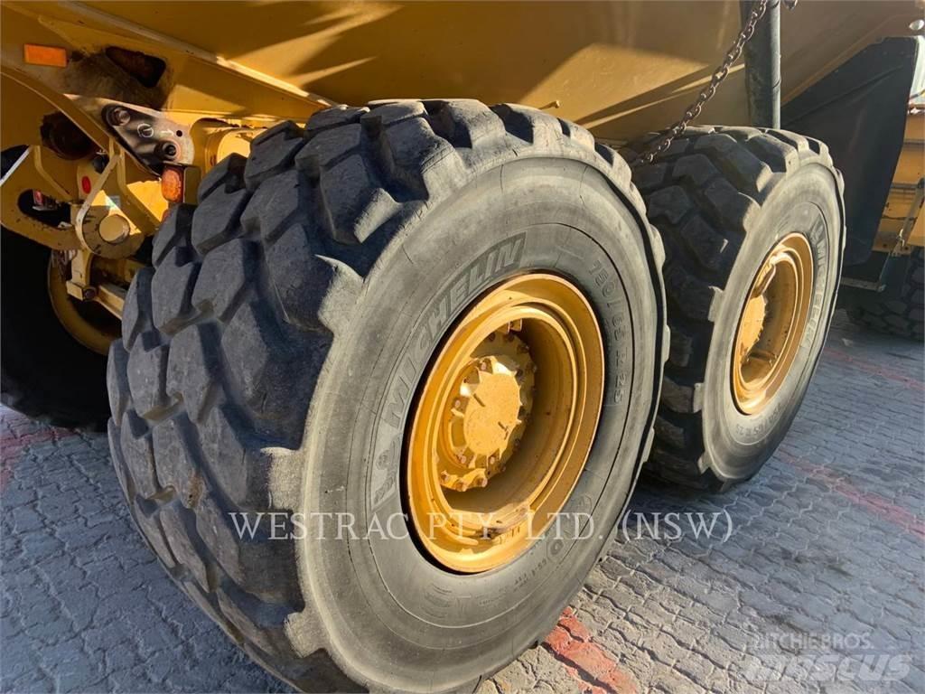 CAT 730C2 Midjestyrd dumper