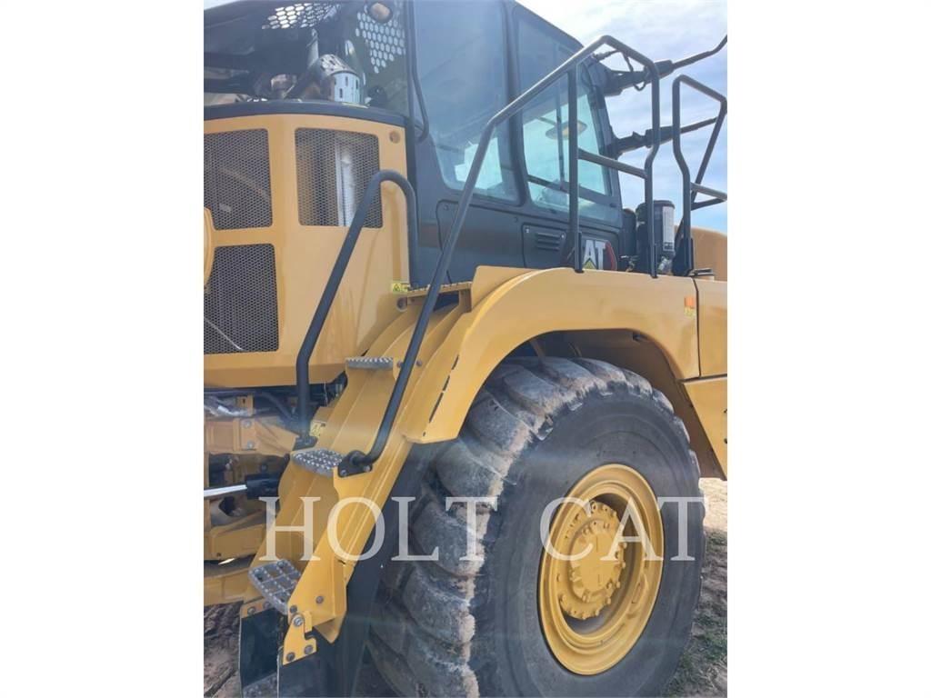 CAT 735 Midjestyrd dumper