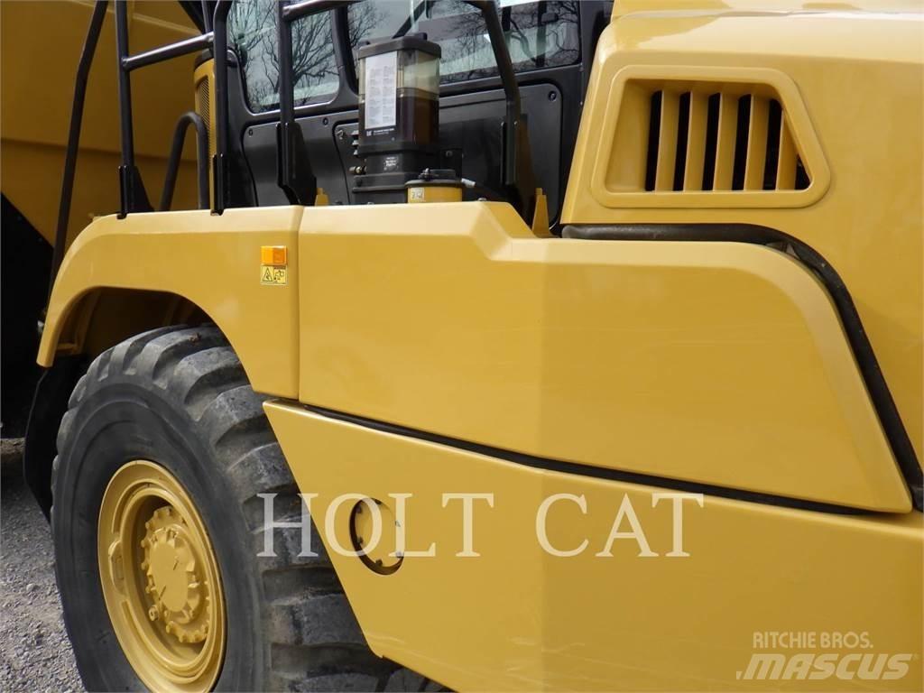 CAT 735 Midjestyrd dumper