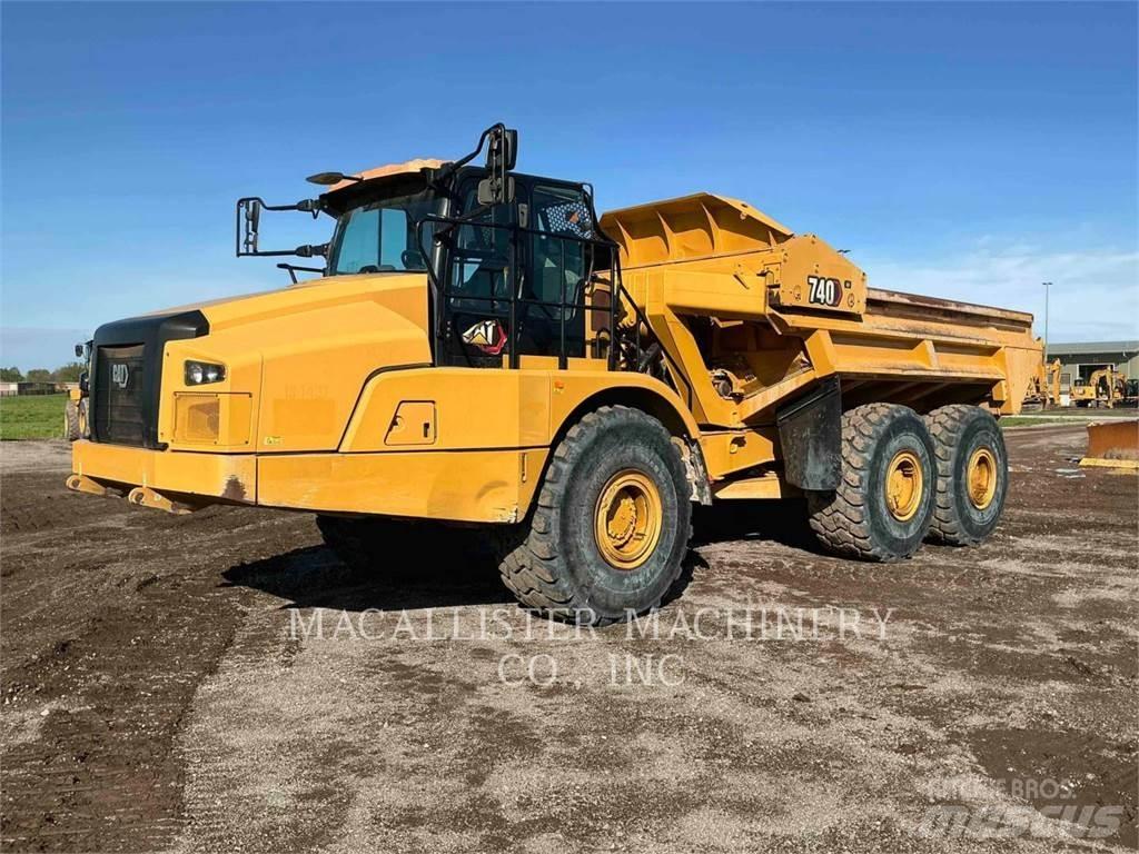 CAT 740 4EJ Midjestyrd dumper