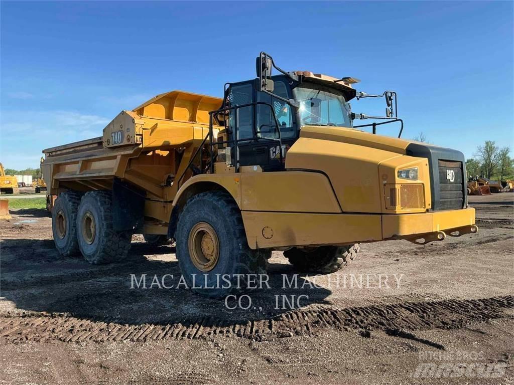 CAT 740 4EJ Midjestyrd dumper