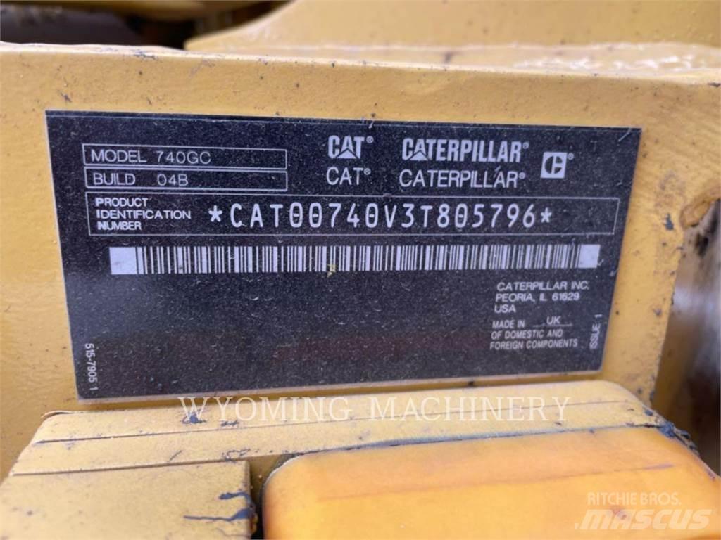 CAT 740 GC Midjestyrd dumper