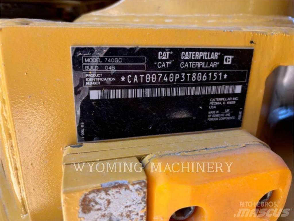 CAT 740 GC Midjestyrd dumper