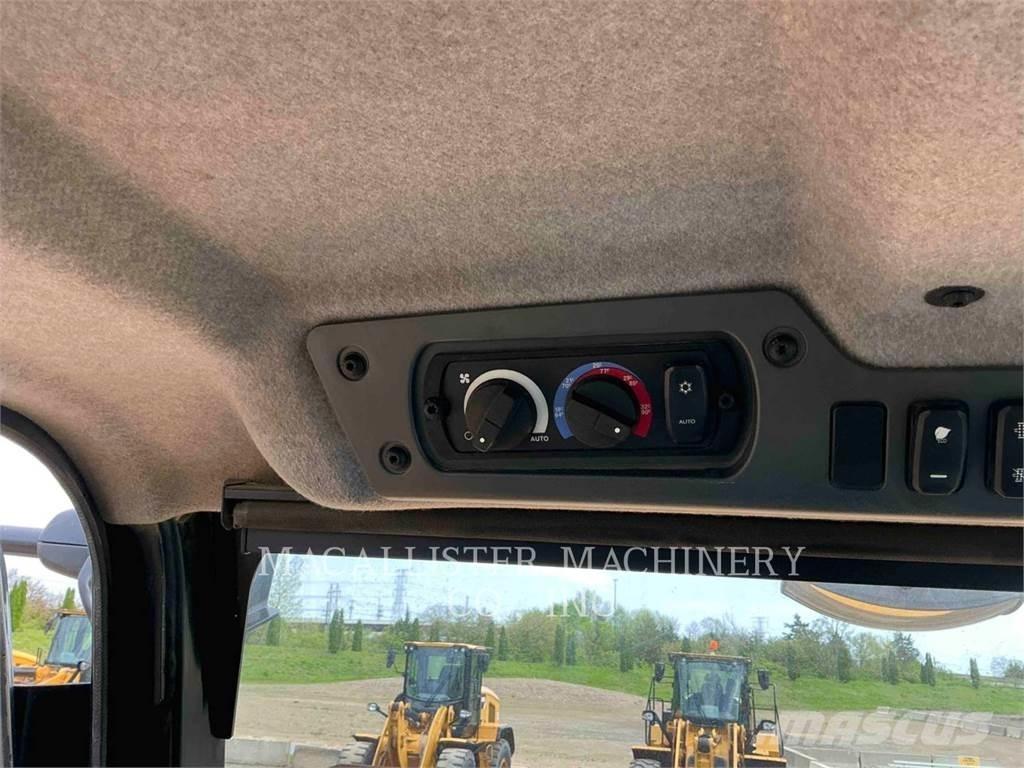 CAT 740 GC Midjestyrd dumper