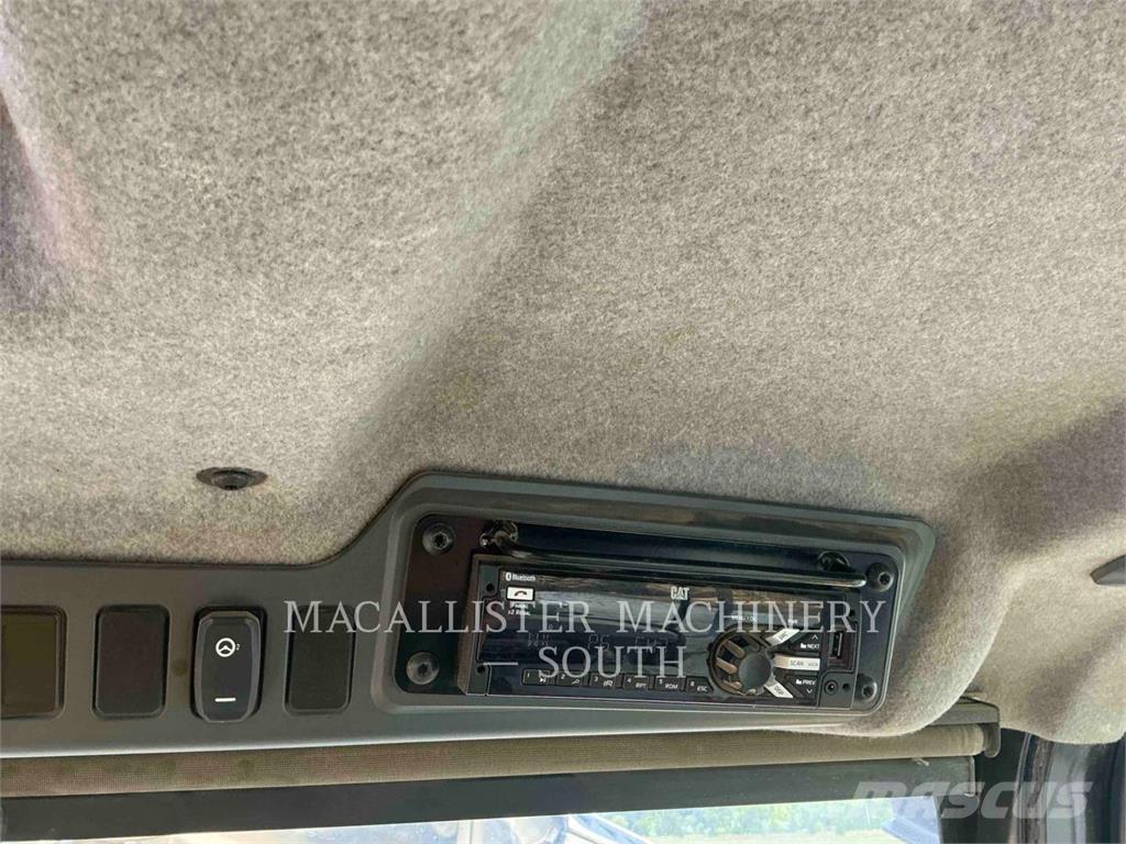 CAT 740 GC Midjestyrd dumper