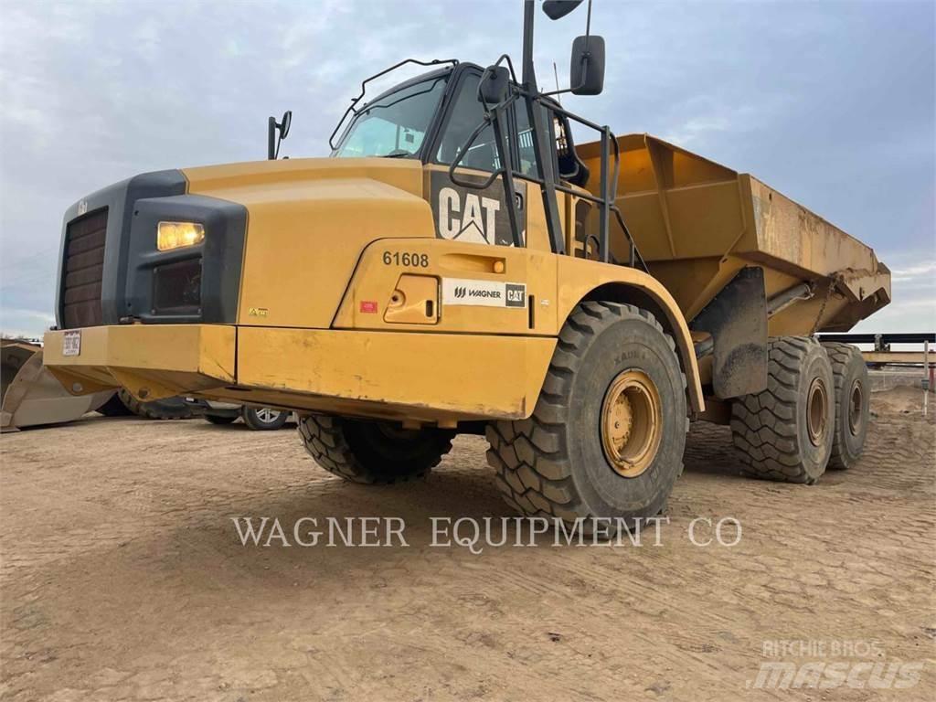 CAT 740B Midjestyrd dumper