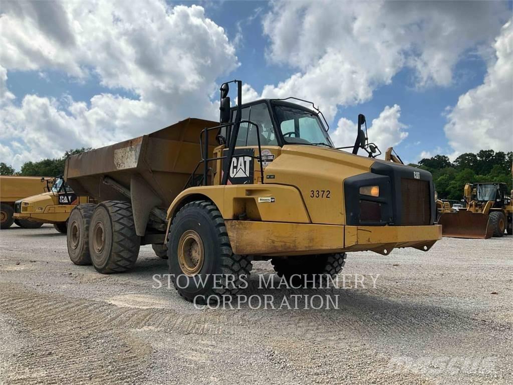 CAT 740B Midjestyrd dumper