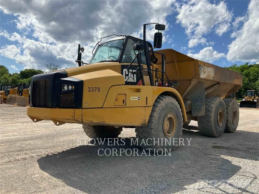 CAT 740B Midjestyrd dumper
