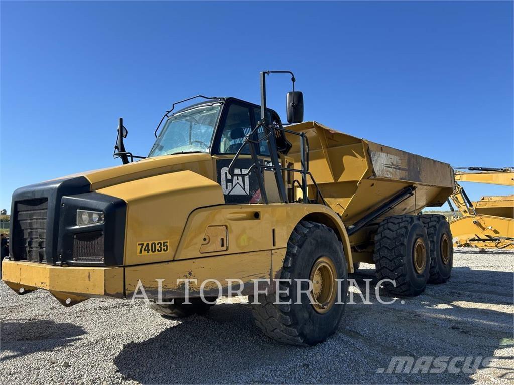CAT 740B Midjestyrd dumper