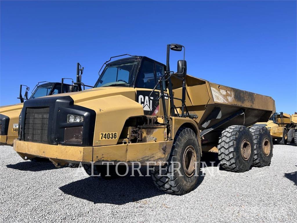 CAT 740B Midjestyrd dumper