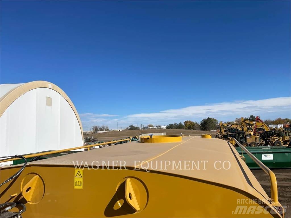CAT 740B WT RB Vattentankbilar