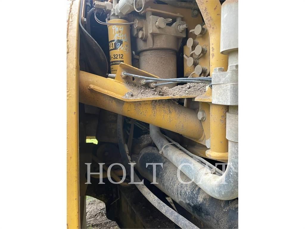CAT 740BEJ Midjestyrd dumper