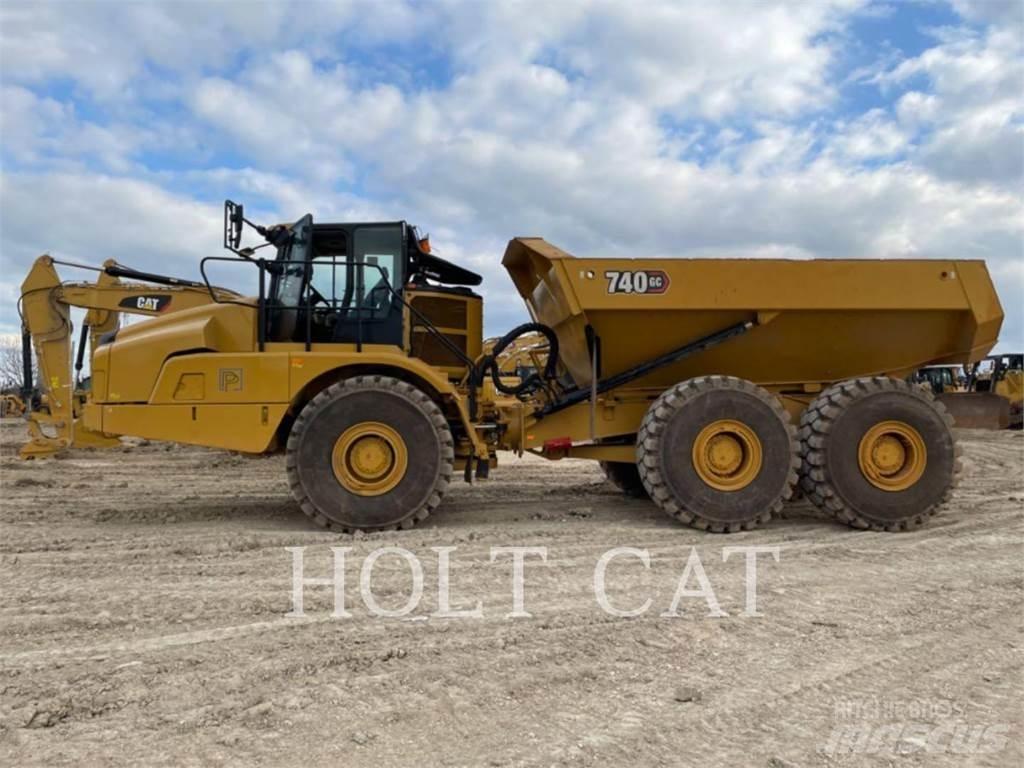 CAT 740GC Midjestyrd dumper