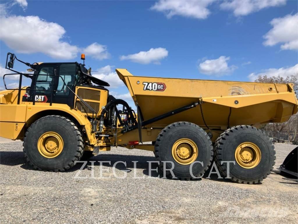 CAT 740GC Midjestyrd dumper