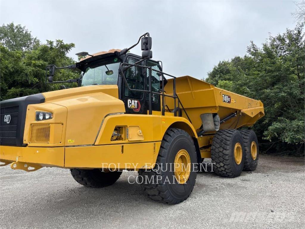 CAT 740GC-04 Midjestyrd dumper