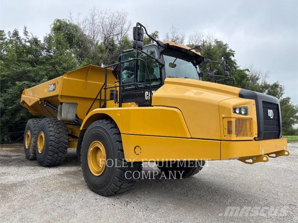 CAT 740GC-04 Midjestyrd dumper
