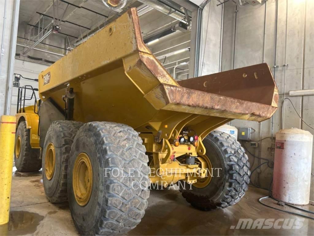 CAT 740GC-04 Midjestyrd dumper