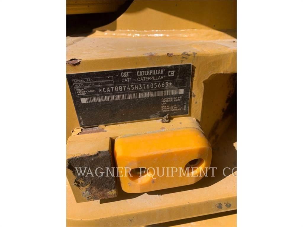 CAT 745 Midjestyrd dumper