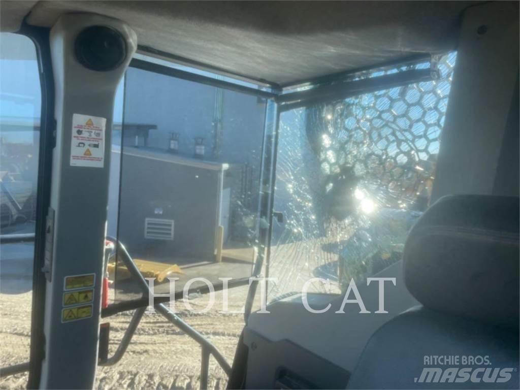 CAT 745 Midjestyrd dumper
