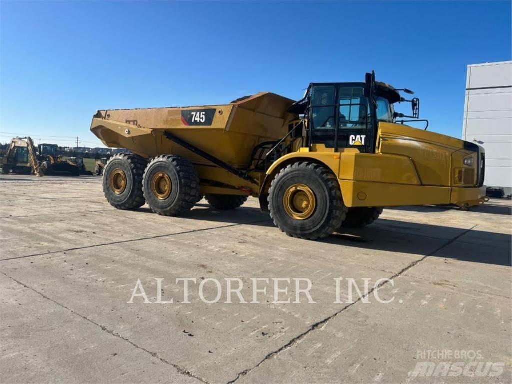CAT 745 Midjestyrd dumper