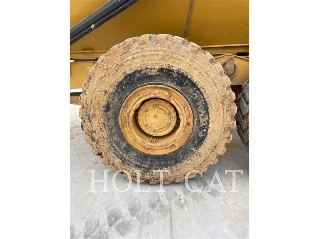 CAT 745 Midjestyrd dumper