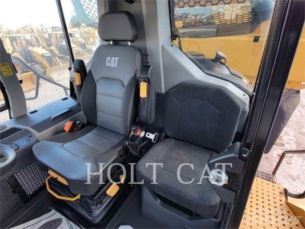 CAT 745 Midjestyrd dumper