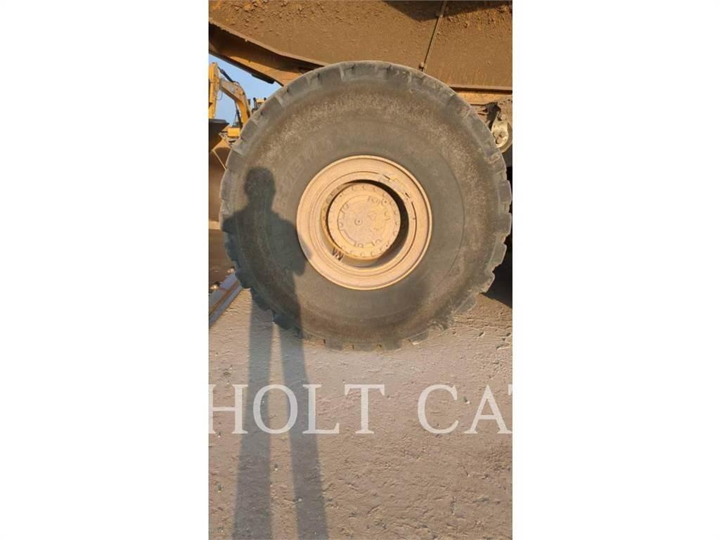 CAT 745 Midjestyrd dumper
