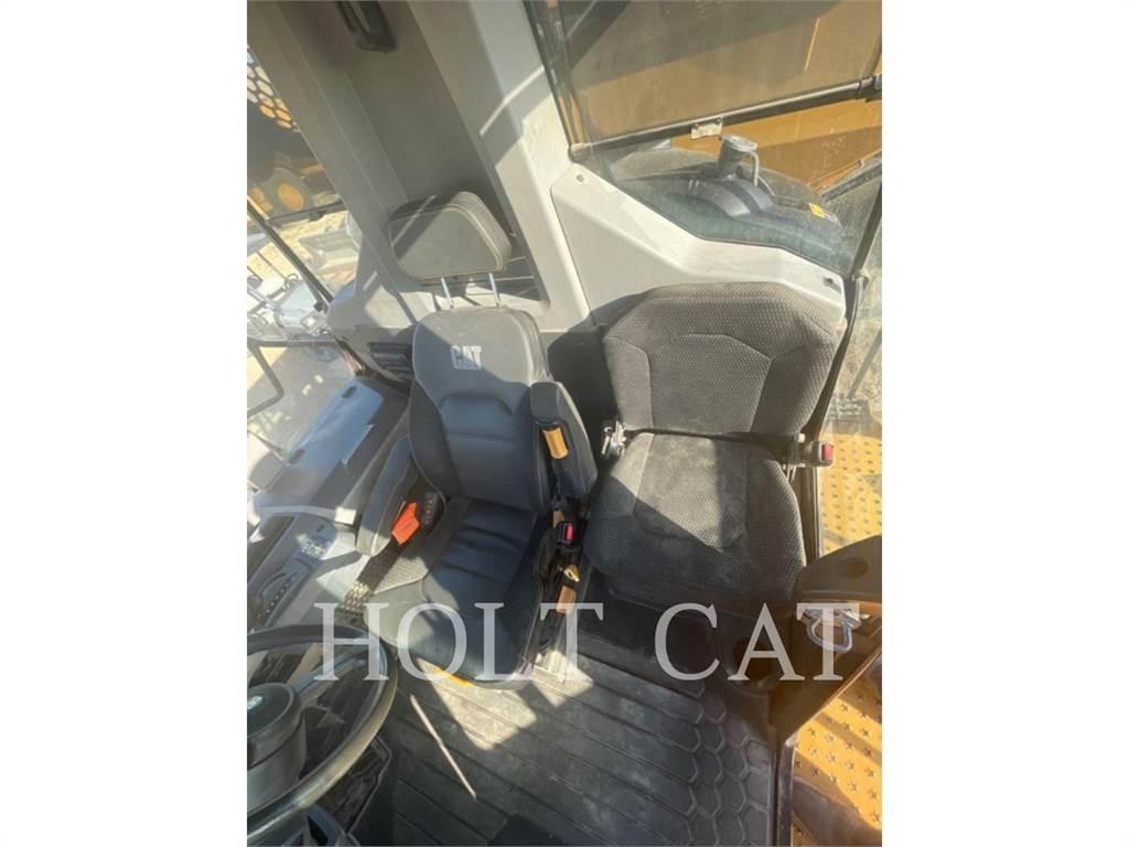 CAT 745 Midjestyrd dumper