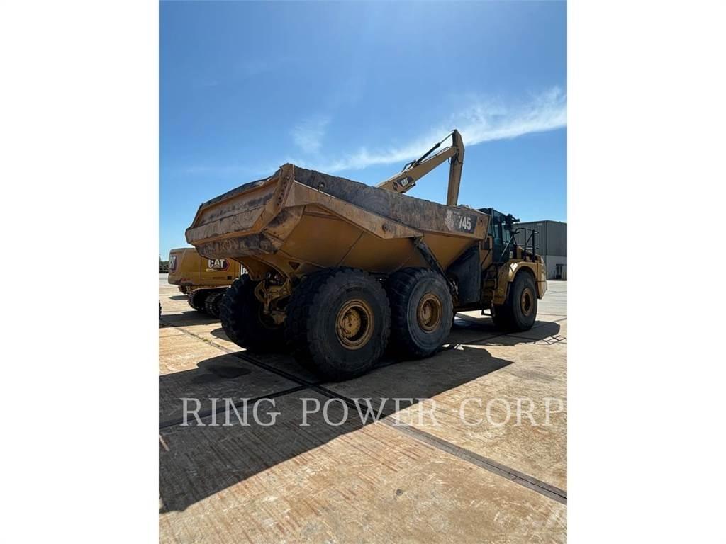 CAT 745 Midjestyrd dumper