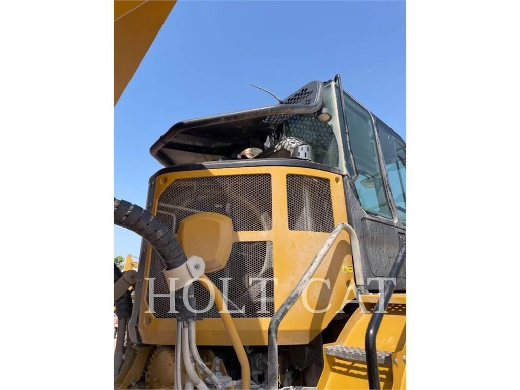 CAT 745 Midjestyrd dumper